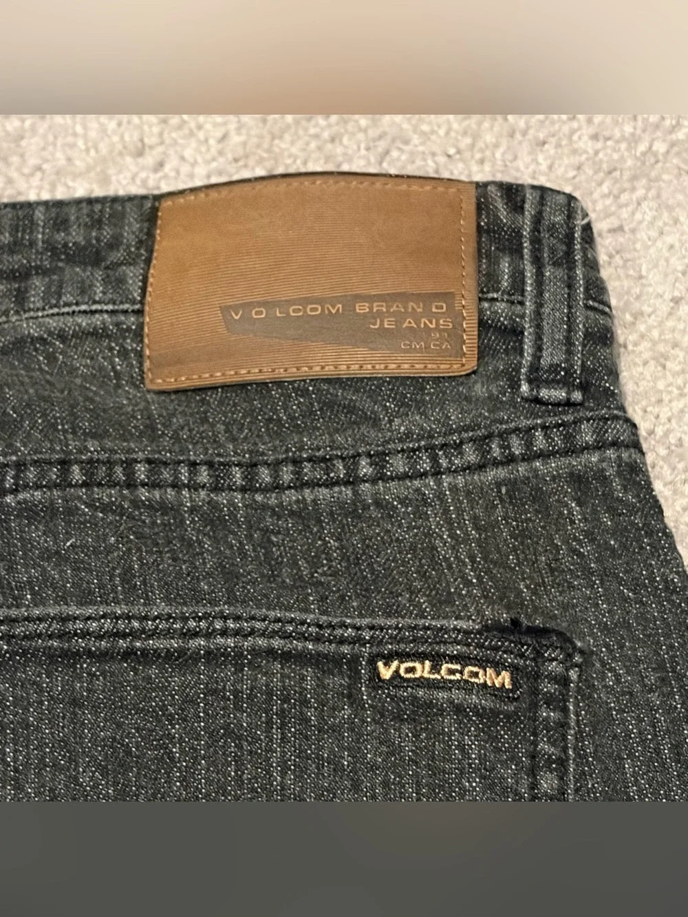 Volcom Solver Modern Straight Black Jeans Men’s Size 34x30 True To This